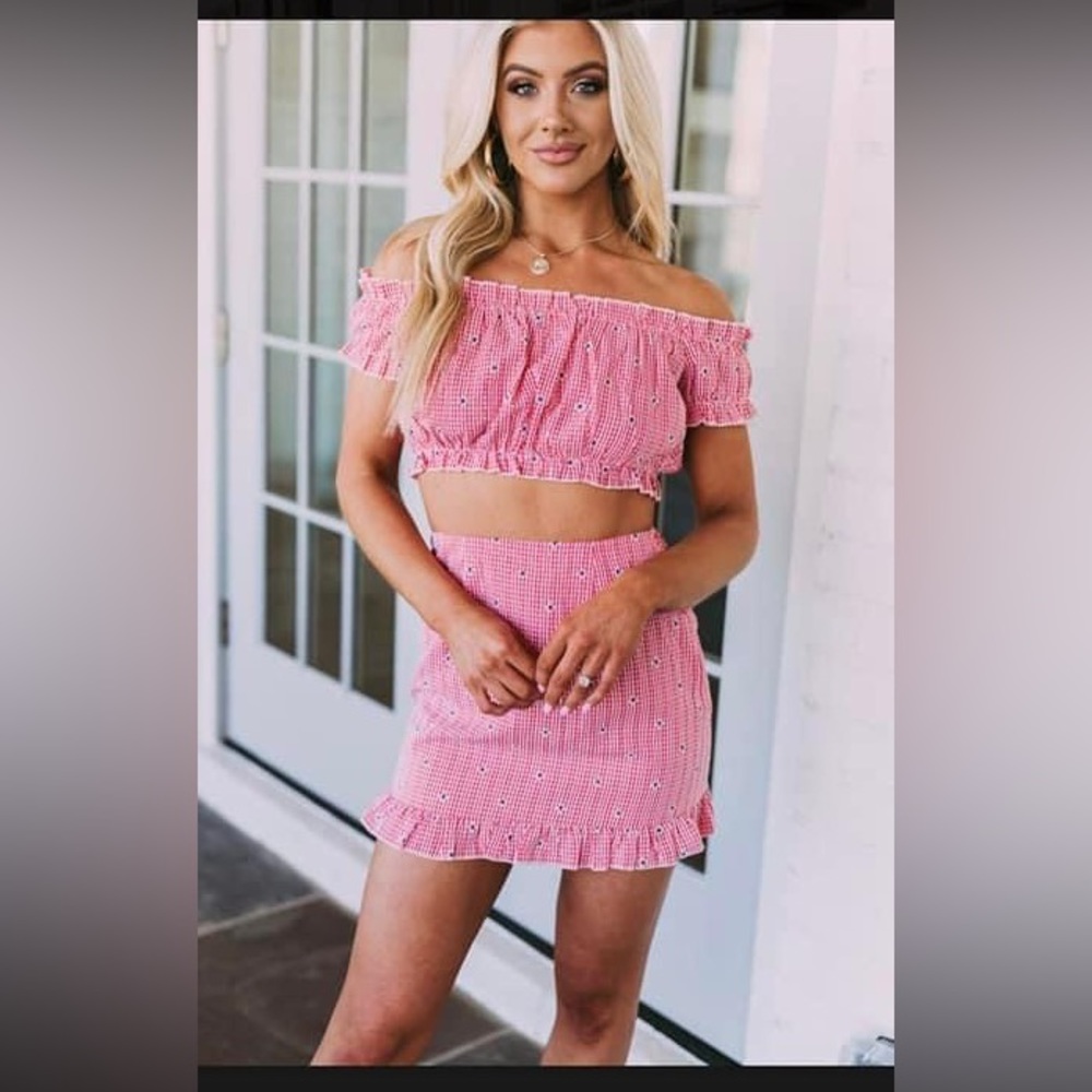 Two piece skirt set